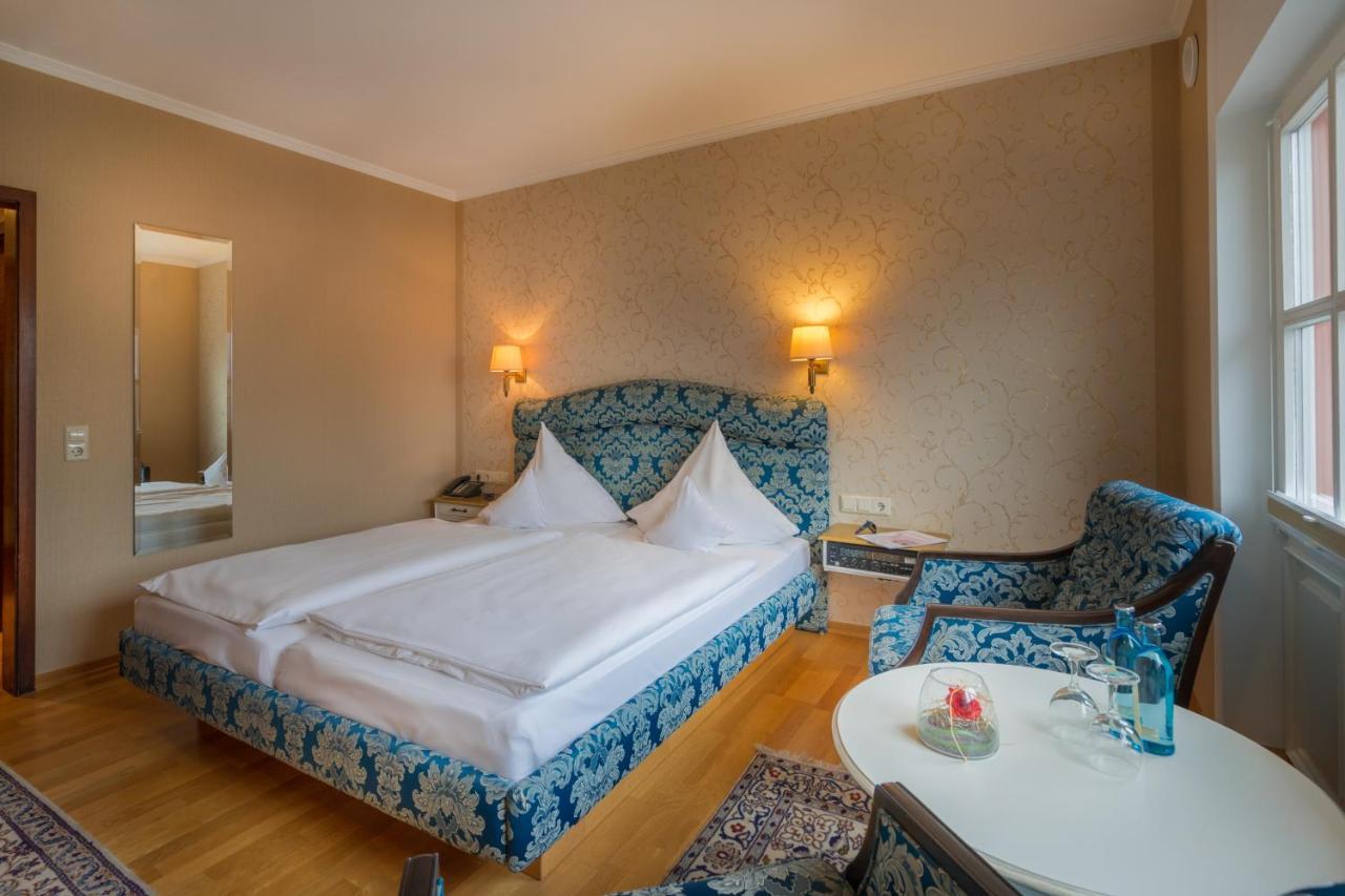 Schlosshotel Kurfuerstliches Amtshaus Dauner Burg 外观 照片