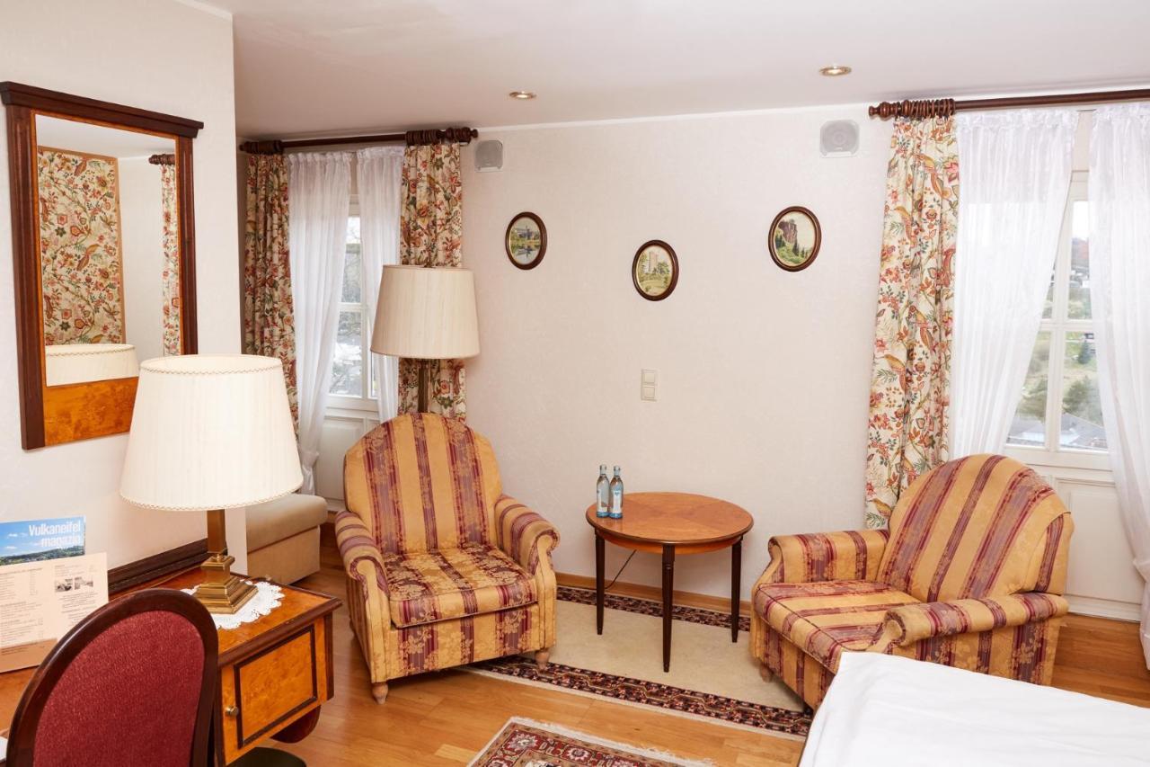 Schlosshotel Kurfuerstliches Amtshaus Dauner Burg 外观 照片