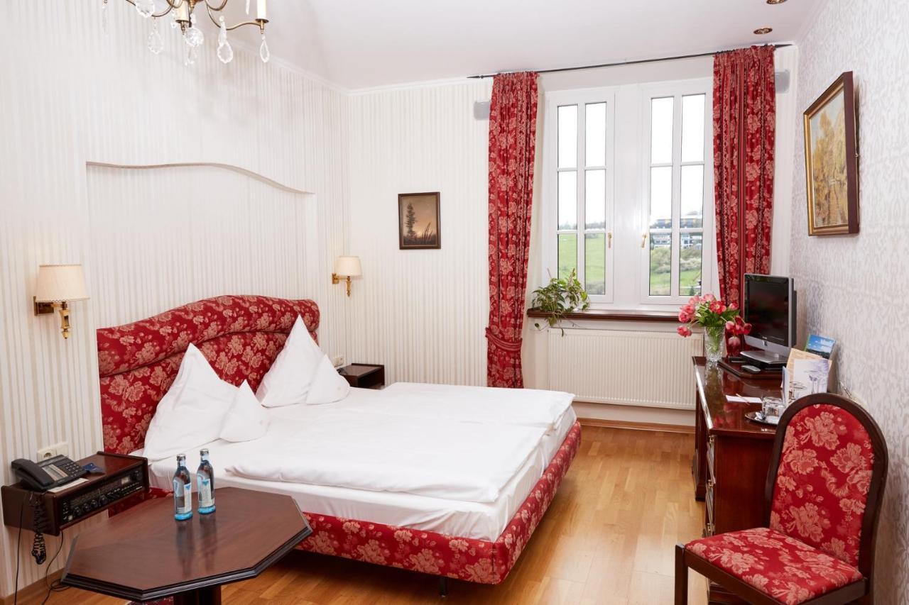 Schlosshotel Kurfuerstliches Amtshaus Dauner Burg 外观 照片