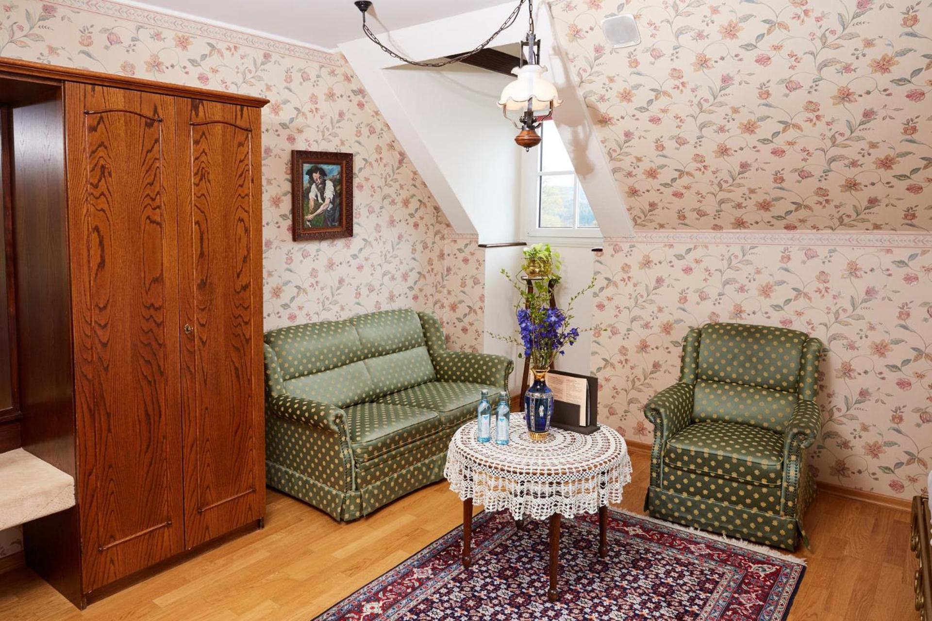 Schlosshotel Kurfuerstliches Amtshaus Dauner Burg 外观 照片