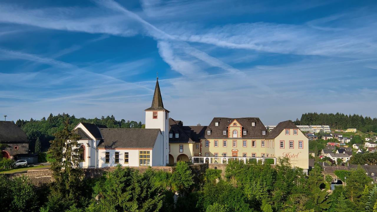 Schlosshotel Kurfuerstliches Amtshaus Dauner Burg 外观 照片